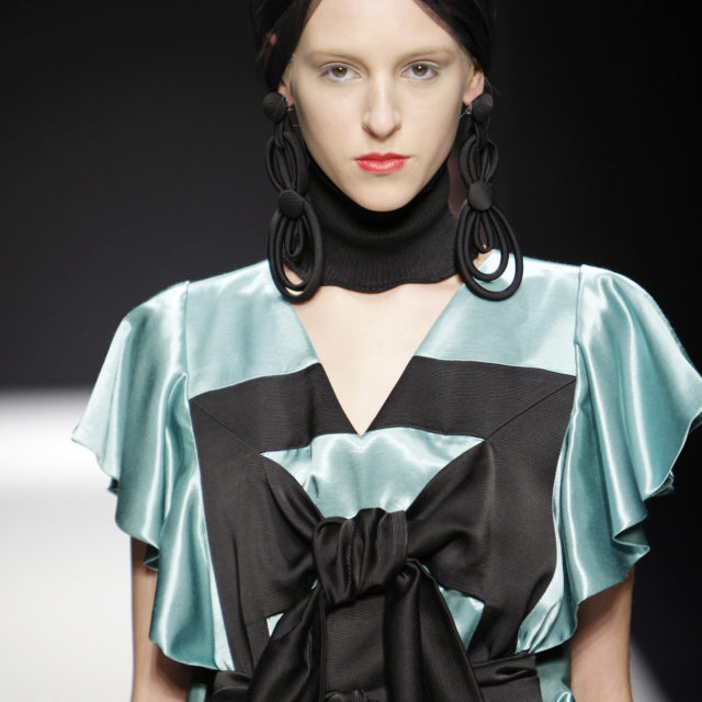 PHOTO © PETER STIGTER
WOMANSWEAR AUTUMN/WINTER 2009
FILENAME IS DESIGNER NAME